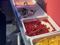 -钢管厂五区小郡肝串串香(滨江店)