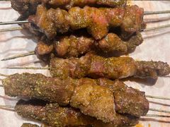 -绿地三只羊羊肉串(万科店)