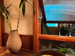 -银米·云南传统过桥米线(双廊黑金冠店)