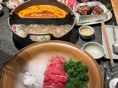 -三出山火锅(南京万象天地店)