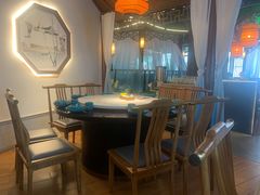 -荷塘秋月·本帮江浙菜(国权路店)