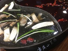 -小天鹅火锅·一线江景洪鼎旗舰店(洪崖洞店)