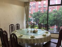 -鑫悦楼煎蟹·16年海鲜大排档