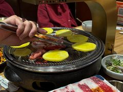 -青瓦餐厅·生鱼片·韩园烤肉(西塔店)