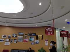-雅悦齿科(顾村公园店)