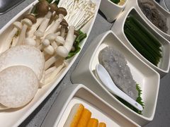 -海底捞火锅(海宁路店)