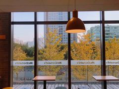 -麦当劳(秣陵路店)
