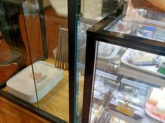 面包甜点陈列柜-新侨三宝乐面包店(崇文门店)
