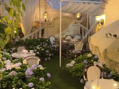 -Lamant Manor已闻花名關於藍