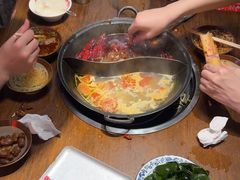 -萍姐火锅·公路夜市(武汉首店)