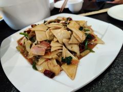 -喜洲翰林餐厅(董家百年老宅店)