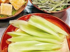 -憨孃孃·重庆老火锅(红山黑金店)
