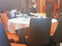 -鸽子侯·家宴·平价海鲜(绿地店)
