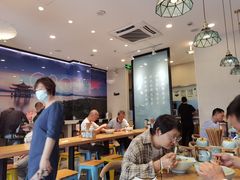 大堂-面西湖杭帮面(控江路店)