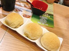 酥皮焗叉烧包-添好运点心专门店(中环IFC店)