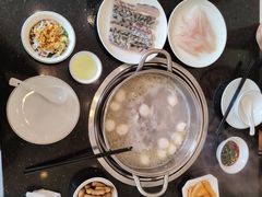 -正能量脆肉鲩火锅