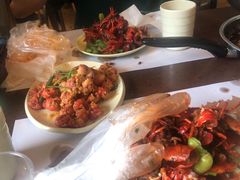 -一棠龙虾•王牌虾球(光谷天地店)