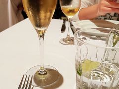 气泡酒-壳里西餐厅Coquille Seafood Bistro(蒙自路店)