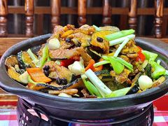 砂煲焗贝贝瓜-王村姑老土炕莜面村(桥东店)