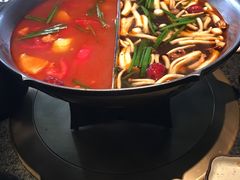 -湊湊火锅·茶憩(新中关购物中心店)