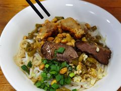 -牛八宝桂林米粉(八里庄店)