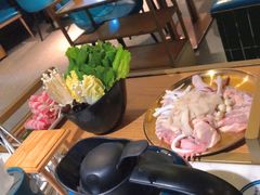 -三个椰子·现砍椰子鸡(金源CBD店)