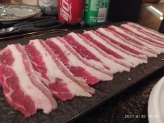 精选牛五花-炙忧烤肉屋(中国铁建广场店)