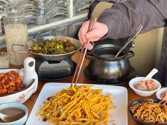 -莲餐厅·湖北菜·潜江小龙虾店(愚园路店)