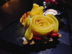 侧面芒果塔-Strawberry Butterfly草莓蝴蝶日式水果挞