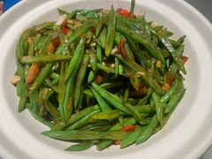 干锅四季豆-小菜园新徽菜(镇江京口吾悦店)