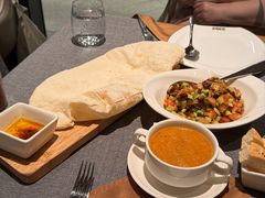 -Efes Turkish & Mediterranean Cuisine 艾菲斯餐厅(陆家嘴店)