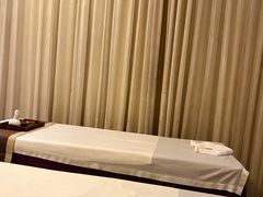 -亚龙湾中心广场