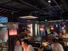 -吃饭皇帝大(长宁龙之梦店)