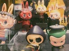 -泡泡玛特POPMART(上海环球港店)