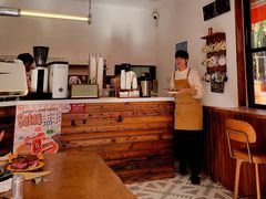 -Catch Bagel(芳草地店)