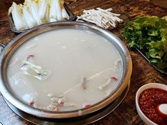 -巴山一绝烤全羊(三圣乡刘家花园店)