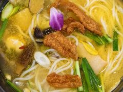 -桥香园过桥米线(国贸店)