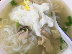 -泰龙城小吃街