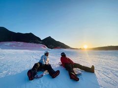 -荣盛康旅野三坡滑雪场