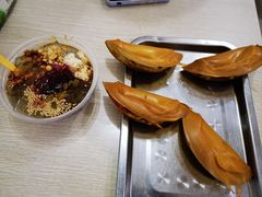 -贺记蛋烘糕(青羊第五分店)