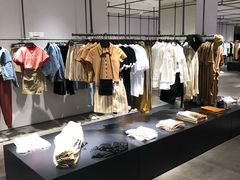 -URBAN REVIVO(荟聚中心店)