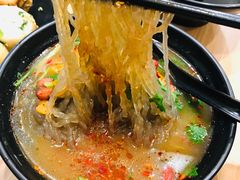 酸辣粉丝-小杨生煎(香港名都店)