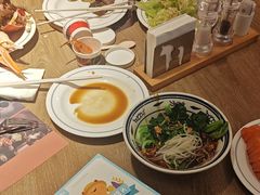 -咖啡苑自助餐厅·中国大饭店