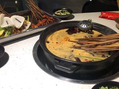 -钢管厂五区小郡肝串串香(奥克斯广场锦城万达店)