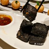珠江新城这家湘菜餐厅的夜景太绝了！