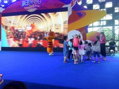 -东浩兰生上海世博展览馆