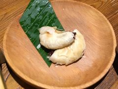 现烤玫瑰鲜花饼-云海肴·汽锅鸡·云南菜(天津国金汇店)