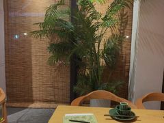 -青木瓜之味 · 越南料理(七宝宝龙店)