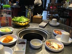 -缸桶屋韩国料理·全程帮烤(泰禾店)