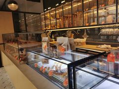面包甜点陈列柜-大小咖啡 BigSmallCoffee(麦子店)